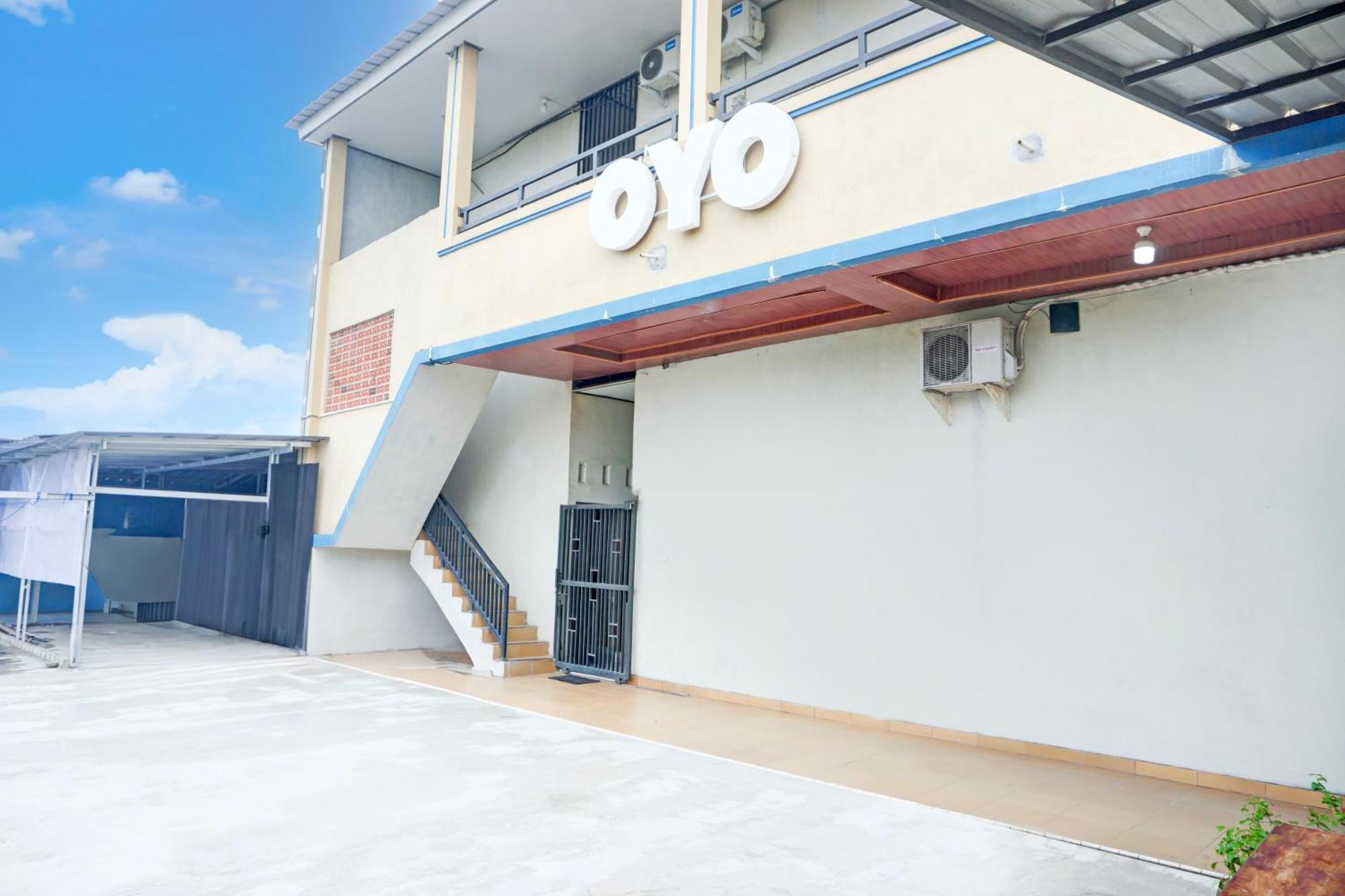 Hotel O Sukarame Near Universitas Islam Negeri Raden Intan Lampun Formerly Hotel Wisma Tri Handayani Бандар-Лампунг Экстерьер фото